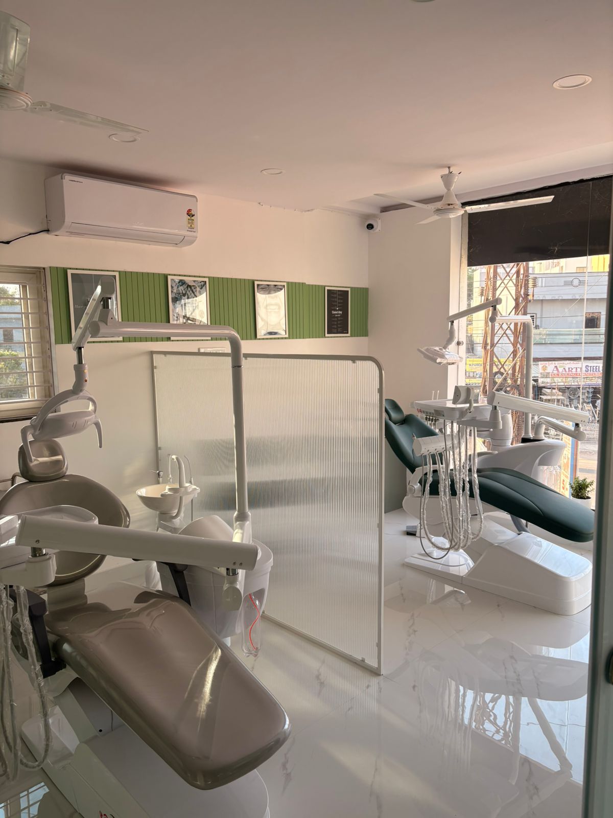 Lume Dental Clinic - Modern Equipment